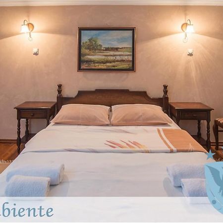 Hotel Ambiente Podgorica Kültér fotó